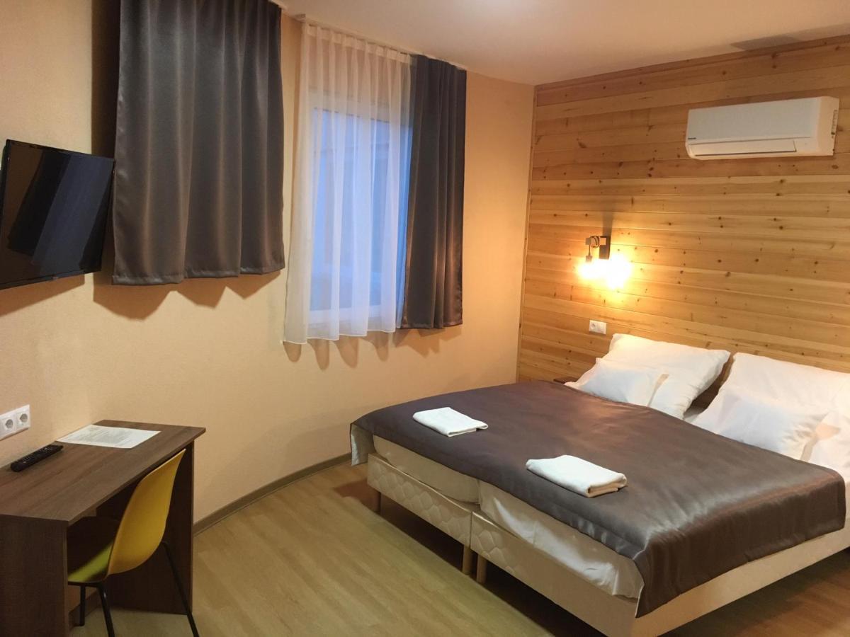 Nautilus Etterem Es Panzio Hotel Dabas Екстериор снимка